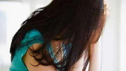 ಗುಪ್ತಾಂಗ ಮುಟ್ಟಿ ಲೈಂಗಿಕ ಕಿರುಕುಳ: ಆರೋಪಿಗೆ ಧರ್ಮದೇಟು!