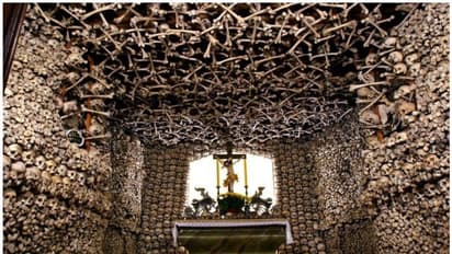 തലയോട്ടികൊണ്ടൊരു പള്ളി