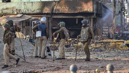 'আয় পাকিস্তানি তোকে নাগরিকতা দেব', রেহাই পেলেন না বিএসএফ জওয়ান-ও