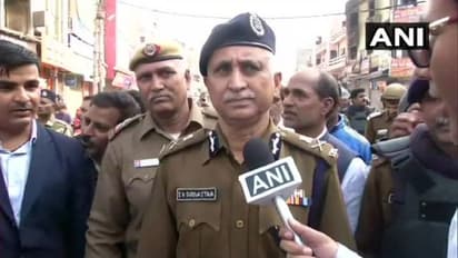 అల్లర్లు: ఢిల్లీ కొత్త పోలీస్ బాస్ గా శ్రీవాస్తవ, అమూల్య ఔట్