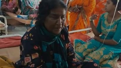 মা গুরুতর অসুস্থ, ডাক্তার দেখানোর নাম করে স্টেশনে ফেলে পালাল ছেলে