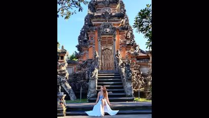 ప్రకృతి ఒడిలో వరుణ్ తేజ్ హీరోయిన్.. తడి అందాలతో రచ్చ!