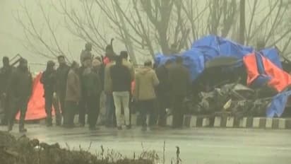 പുല്വാമ ഭീകരാക്രമണം: ചാവേറിനെ സഹായിച്ച ജയ്ഷെ മുഹമ്മദ് അനുഭാവി അറസ്റ്റില്