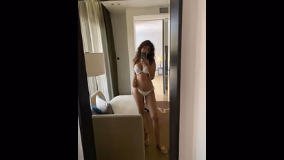 బికినీ షోతో రచ్చ చేస్తోన్న చరణ్ హీరోయిన్.. ఫోటోలు వైరల్!