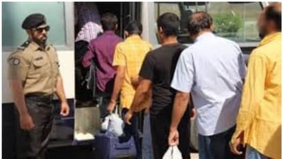 ഒരാഴ്ചയ്ക്കുള്ളില് 155 പ്രവാസികളെ നാടുകടത്തിയതായി മാന്പവര് മന്ത്രാലയം