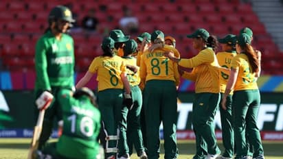 വനിതാ ടി20 ലോകകപ്പ്: പാകിസ്ഥാനെ തകര്ത്ത് ദക്ഷിണാഫ്രിക്ക സെമിയില്
