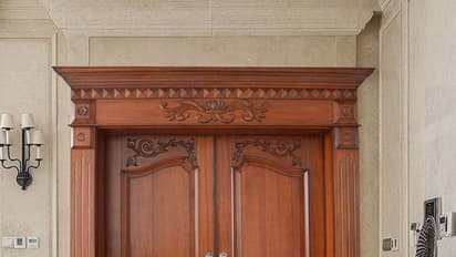 வாஸ்துபடி வீட்டின் தலைவாசல் கதவு 'இப்படி' இருக்கனும்!!  மகிழ்ச்சிக்கு குறைவே இருக்காது