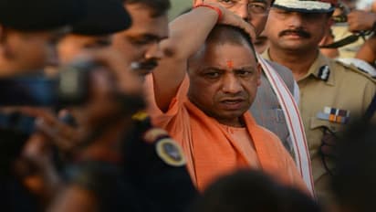 പൗരത്വപ്രതിഷേധക്കാരുടെ ചിത്രമടങ്ങിയ ഫ്ളക്സ് ബോർഡ്; യോഗി സർക്കാരിന് തിരിച്ചടി, നീക്കം ചെയ്യാൻ കോടതി ഉത്തരവ്