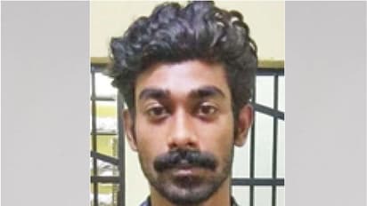 ജമന്തി ചെടിയാണെന്ന് അമ്മയോട് പറഞ്ഞു; വീട്ടുമുറ്റത്ത് നട്ടുവളര്ത്തിയത് കഞ്ചാവുചെടി, യുവാവ് അറസ്റ്റില്