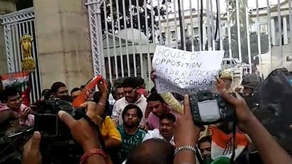 পুরভোটে প্রাণের ভয়ে বিক্ষোভ শিক্ষকদের, পুরো নিরাপত্তা না থাকলে ভোটের ডিউটি নয়