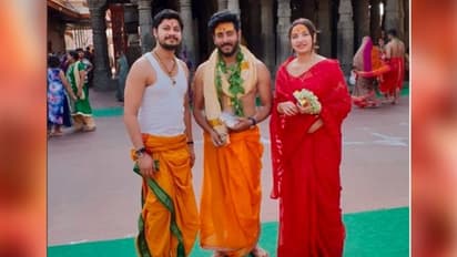 মহাকালের স্মরণে রাজ-শুভশ্রী, মন্দির থেকেই ছবি শেয়ার করলেন