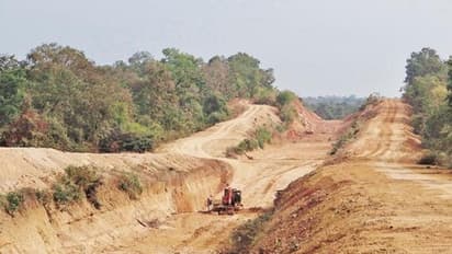 డ్యామ్ కోసం సేకరించిన మొత్తం 40 మిలియన్ల డాలర్లు.. యాడ్స్ కోసం ఖర్చు పెట్టింది 63 మిలియన్ల డాలర్లు.. ఎక్కడంటే?