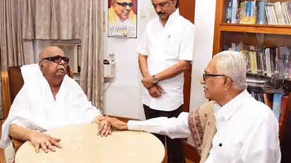 ஒரு தாய் வயிற்றில் பிறக்கவில்லை என்றாலும் ஒட்டிப் பிறந்த இரட்டையர்கள் நாங்கள்..!