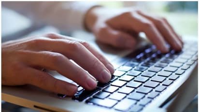 പഠനത്തിനൊപ്പം ജോലി വേണോ? കേരള സർക്കാർ അവസരമൊരുക്കുന്നു