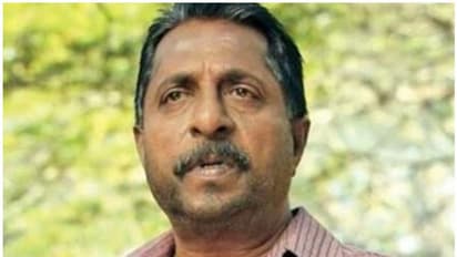 എന്നെ യന്ത്രമനുഷ്യനായി തെറ്റിദ്ധരിച്ചല്ലേ ?, ശ്രീനിവാസൻ ചോദിക്കുന്നു