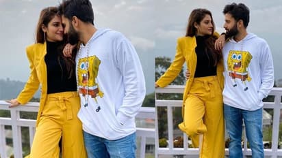 নুসরতের কোলে শুয়ে নিখিল, আহ্লাদে আটখানা নুসরত