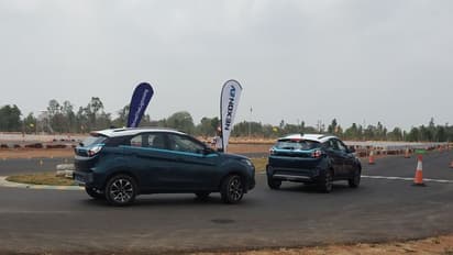 ഒന്നുംരണ്ടുമല്ല, മോട്ടോര്വാഹനവകുപ്പില് ചേര്ന്നത് ടാറ്റയുടെ 45 കരുത്തന്മാര്!