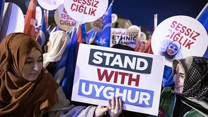 ചൈനയില് ഉയിഗുര് മുസ്ലിംകളെ നിര്ബന്ധിത തൊഴിലിന് ഇരയാക്കുന്നു? തടങ്കല്പ്പാളയത്തില് കഴിയുന്നതെത്രപേര്?