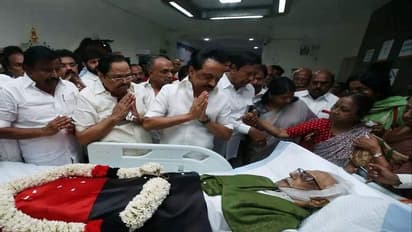 போய் வாருங்கள் பெரியப்பா..! அன்பழகனுக்கு பிரியாவிடை கொடுத்து உடன்பிறப்புகளிடம் உருகிய ஸ்டாலின்..!