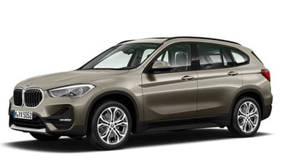 റോഡരികില് മൂത്രമൊഴിക്കാന് കാര് നിര്ത്തി; യുവാവിന് നഷ്ടമായത് ബിഎംഡബ്ല്യു