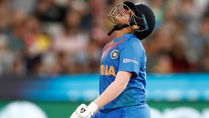 Women’s T20 World Cup final: Here’s what Smriti Mandhana told tearful Shafali Verma