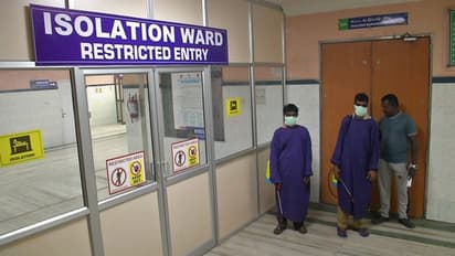 കൊവിഡ് 19: തിരുവനന്തപുരം മെഡിക്കൽ കോളേജിൽ നിരീക്ഷണത്തിലുണ്ടായിരുന്ന ഒരാള് കടന്നുകളഞ്ഞു