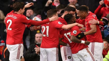 ফক্স এবং ব্লুজ-দের হারে লিগ টেবিলে তিন নম্বরে যাওয়ার সুযোগ রেড ডেভিলসদের সামনে