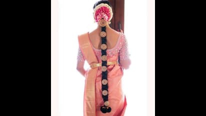 ಮೊಗ್ಗಿನ ಜಡೆಯಲ್ಲಿ ನೋಡವಳಂದಾವ, ಡಿಫರೆಂಟ್ ಡಿಸೈನ್ಸ್‌ ಇಲ್ಲಿವೆ ಕಾಣ!