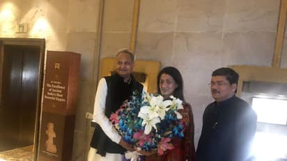 60ನೇ ವಯಸ್ಸಿನಲ್ಲಿ ದಾಂಪತ್ಯ ಜೀವನಕ್ಕೆ ಕಾಲಿಟ್ಟ ಕಾಂಗ್ರೆಸ್‌ ಹಿರಿಯ ನಾಯಕ!