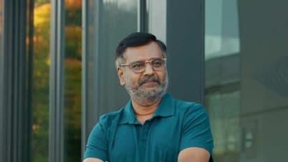 கொரோனாவில் இருந்து தப்பிக்க தமிழர் கலாச்சாரத்தின் படி இதை செய்யுங்க! நடிகர் விவேக் கொடுத்த டிப்ஸ்!