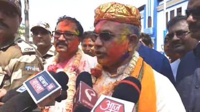 আন্দোলনে মাদকাসক্ত মহিলারা, নিজের মন্তব্য়ের সাফাই দিলেন দিলীপ