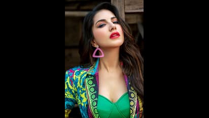 ಹೋಳಿ ಹಬ್ಬಕ್ಕೆ ಸನ್ನಿ ಡಿಫರೆಂಟ್ ವಿಶ್, ಅಭಿಮಾನಿಗಳು ಫುಲ್ ಖುಷ್!