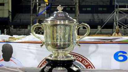 കൊവിഡ് 19: സന്തോഷ് ട്രോഫി ഫൈനല് റൗണ്ട് മത്സരങ്ങള് മാറ്റി