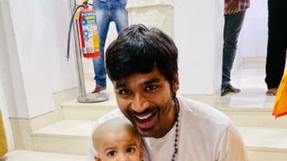 அக்கா மகளுக்கு மொட்டை... குடும்பத்துடன் சாமி தரிசனம்... நடிகர் தனுஷின் திருப்பதி விசிட் போட்டோஸ்...!