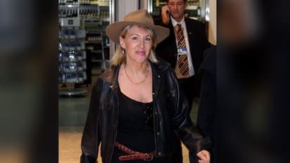 করোনায় আক্রান্ত ব্রিটেনের স্বাস্থ্যমন্ত্রী, বিশ্বজুড়ে মৃত্যু ছাড়াল ৪ হাজারের গণ্ডী