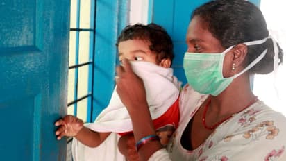 ಕೊರೋನಾ ಬಂದಿದೆ, ದಯವಿಟ್ಟು ಪರೀಕ್ಷಿಸಿ : ಸಾಮಾನ್ಯ ಜ್ವರ ನೆಗಡಿಗೂ ಜನರ ಆತಂಕ