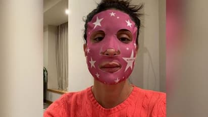 'എന്തൊരു സ്റ്റാര് ആണ്'; ഫെയ്സ് മാസ്ക്ക് ചിത്രവുമായി സൂപ്പര് താരം!