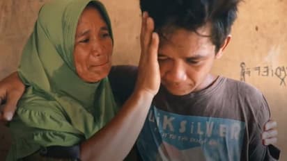 കാണാതായ മകനെ 15 വര്‍ഷത്തിനുശേഷം കണ്ടുമുട്ടി, പൊട്ടിക്കരഞ്ഞ് അമ്മ, കരച്ചിലടക്കാന്‍ പാടുപെട്ട് രണ്ടാനച്ഛന്‍