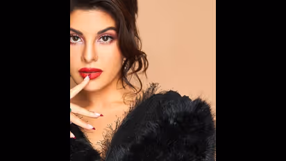 ক্ষুধার্থদের মুখে তুলে দিতে হবে দুমুঠো অন্ন, নয়া অবতারে জ্যাকলিন, মুগ্ধ নেটদুনিয়া