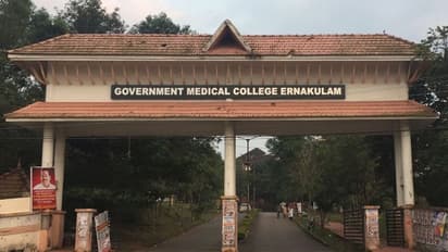 കളമശേരി മെഡിക്കൽ കോളേജിൽ ചികിത്സയിൽ ഉണ്ടായിരുന്ന ആറു പേര്‍ കൊവിഡ് നെഗറ്റീവ്