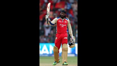 క్రికెట్ లోనూ జాతి వివక్ష.. నేను ఎదుర్కొన్నా.. క్రిస్ గేల్ షాకింగ్ కామెంట్స్