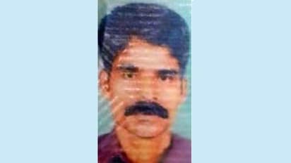 താമസ സ്ഥലത്ത് തൂങ്ങിമരിച്ച പ്രവാസി മലയാളിയുടെ മൃതദേഹം മൂന്ന് മാസത്തിന് ശേഷം നാട്ടിലെത്തിച്ചു