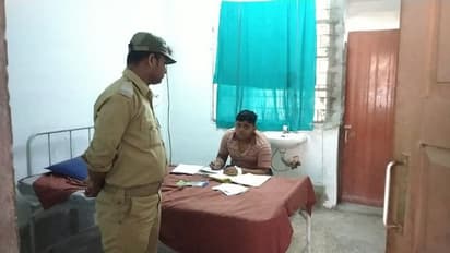 উচ্চমাধ্যমিকে করোনা আতঙ্ক, হাসপাতালে বসেই বাকি পরীক্ষা দিল নদিয়ার ছাত্র