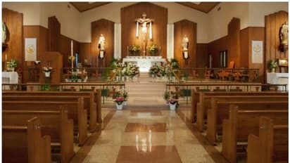 കൊവിഡ് പ്രതിരോധം; ഒമാനിലെ ക്രിസ്ത്യന് ദേവാലയങ്ങളില് ആരാധനയ്ക്ക് താത്കാലിക വിലക്ക്