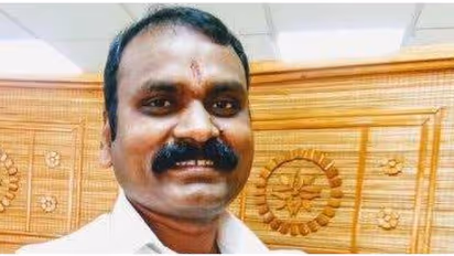 இந்த அளவுக்கு விவரமானவரா எல். முருகன்.!  ராகுலுக்கும், சிதம்பரத்துக்கும் வங்கி குறித்து வகுப்பெடுத்து அசத்தல்