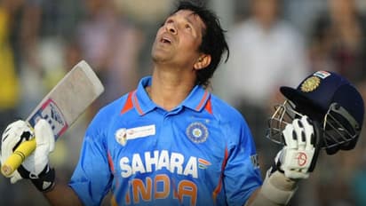 கிரிக்கெட் வரலாற்றில் முக்கியமான தினம் இன்று - மார்ச் 16.. மாஸ்டர் பிளாஸ்டர் படைத்த வரலாற்று சாதனை