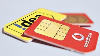 വാട്ട്സാപ്പില് വെര്ച്വല് ഏജന്റായ വിഐസിയുമായി വോഡഫോണ്