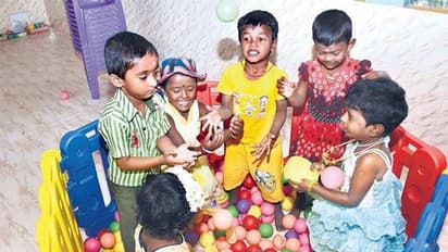 Kolar:   ಕೂಲಿ ಕಾರ್ಮಿಕರ ಮಕ್ಕಳಿಗೊಂದು ‘ಶಿಶುಪಾಲನ ಕೇಂದ್ರ’