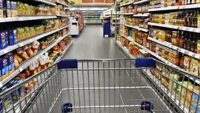 കൊവിഡ് 19; സൂപ്പര്മാര്ക്കറ്റുകളില് പോയി ക്യൂ നില്ക്കല്ലേ, പകരം ചെയ്യാവുന്നത്...