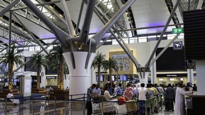 റസിഡന്റ് വിസയുള്ളവർക്ക് ഒമാനിലേക്ക് തിരിച്ചുവരാൻ തടസമില്ല